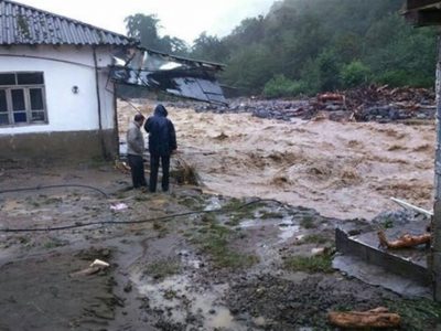 دولت فقط با پرداخت ۵۰ درصد مبلغ خسارت سیل شهرستان‌های غربی گیلان موافقت کرد