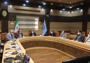 اگر همه مثل رئیس دانشگاه علوم پزشکی گیلان وسط میدان باشند، مشلات مرتفع می شوند