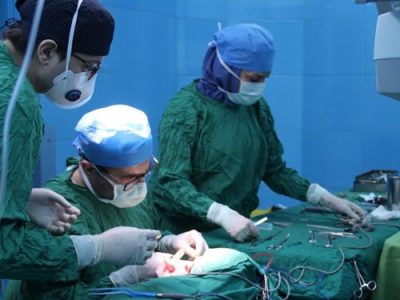 جراحی ۷۰ عمل کاشت حلزون گوش در گیلان/ ۷۵ درصد نابینایان گیلان مستمری بگیر هستند