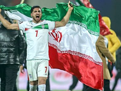 پدر جهانبخش: بازی علیرضا در تیم‌ ملی موجب افتخار ماست/ امیدوارم ملی‌پوشان پرچم کشورمان را به اهتزاز درآورند