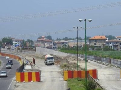 برخورد دستگاه قضا با مقصرین کندی در پروژه پل غیرهمسطح گیل لاهیجان