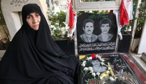 رزمایش دیدار از ۳۰۰ خانواده معزز شهدا در رشت