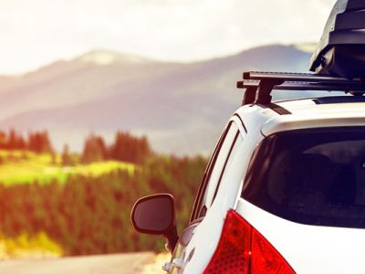 بنشین و سفر کن که به غایت نیکوست!