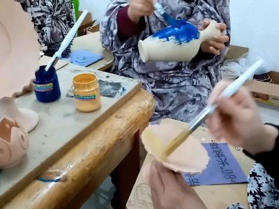 سرگذشت تلخی که منتهی به تولید و اشتغال شد/ در زندان نسوان رشت چه میگذرد؟