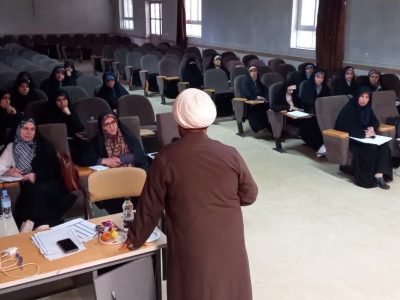 برپایی کارگاه آموزشی پرورش مربی مشاوره خانواده در شفت + تصاویر