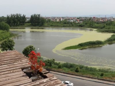 قرارداد شهرداری رشت با آب منطقه‌ای برای جلوگیری از ورود پسماند به تالاب عینک