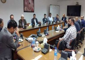 لزوم ارتباط نزدیک و موثر مدیران شهرک ها و نواحی صنعتی با صاحبان صنایع و احصاء مشکلات آنان