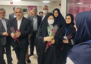 تجلیل پرستاران توسط استاندار گیلان و همسرش + عکس