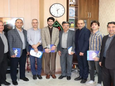 تجلیل معاون تجاری منطقه گیلان از زحمات همکاران و روسای مراکز مخابراتی رشت