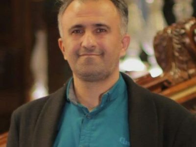 سایه کتاب سایه دانش بر روی زمین است.