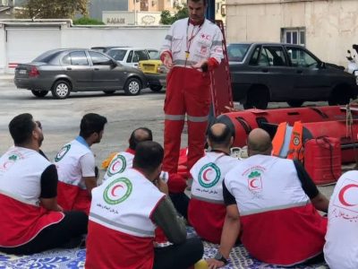 دوره تخصصی جستجو ونجات درسیلاب در جمعیت هلال احمر بندر انزلی برگزار شد