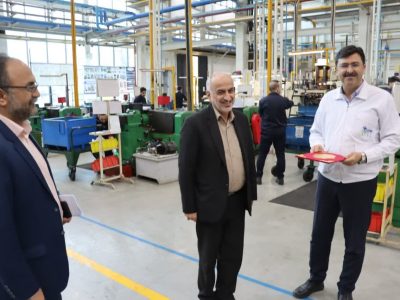 درخشش شرکت فرآوری و ساخت گیلان به عنوان صادر کننده نمونه ملی