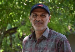 نان ۱۵۰ هزار تومانی و افتخار به وطن فروشی!