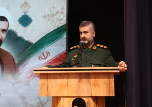 امروز ابرقدرت جهان جمهوری اسلامی ایران است / تنگه هرمز قرن‌ها باز بود، ما بستیم